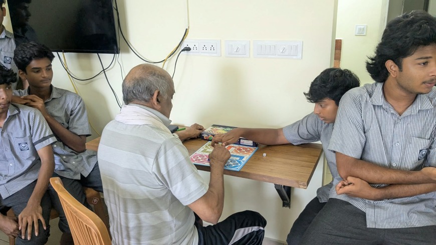 BUILDING CONNECTIONS: STUDENT'S VISITS TO KANCARE