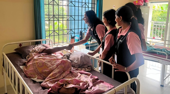 LEARNING BEYOND THE CLASSROOM: RAJAGIRI STUDENTS’ VISIT TO KANCARE